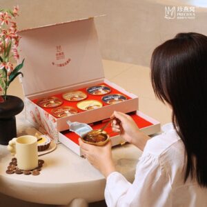 A Token Of Love Gift Set - Image 3